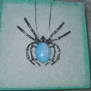 Gothic Opal Crystal Spider Silver 16” Neck…